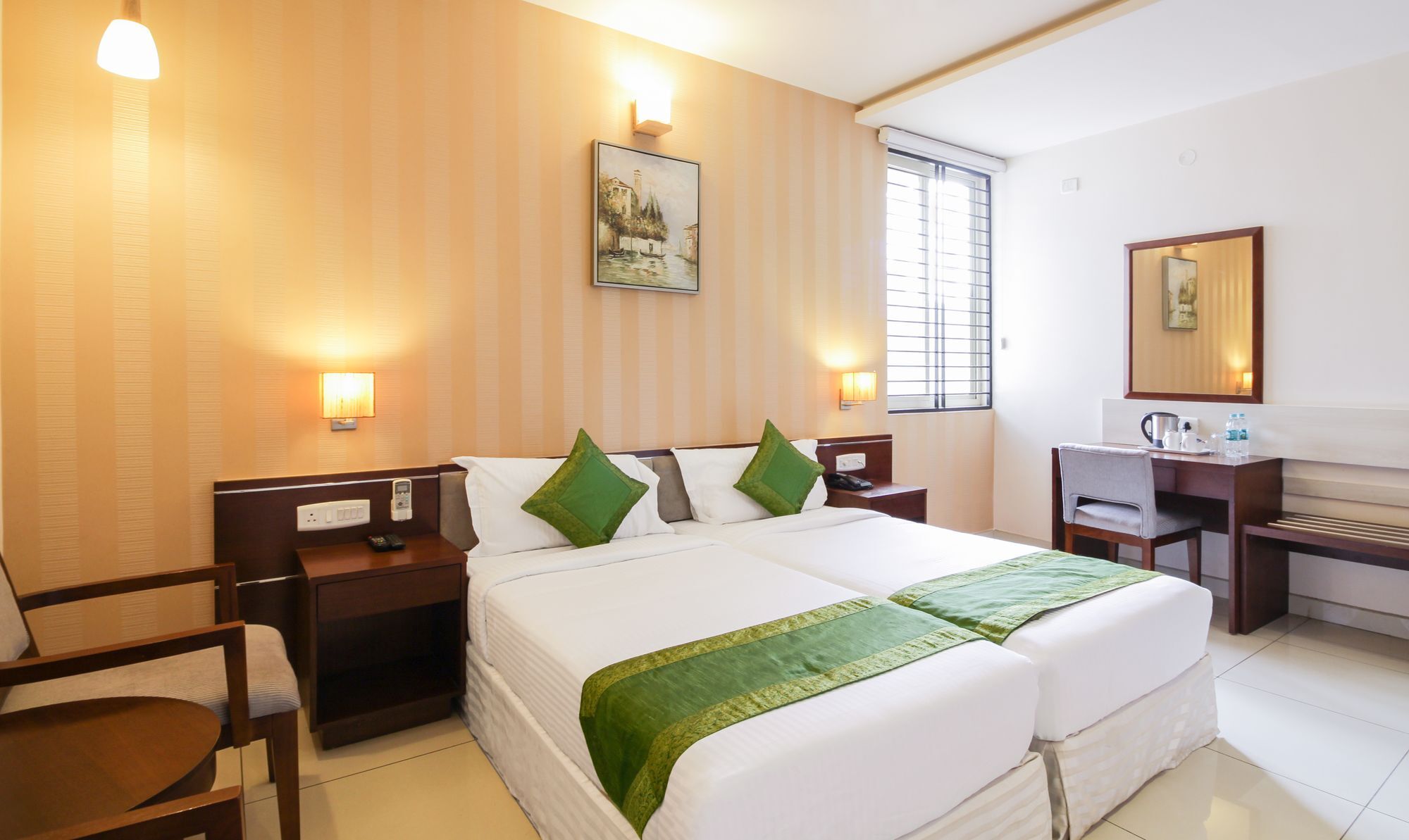 Maharaja Inn Chikmagalūr Buitenkant foto